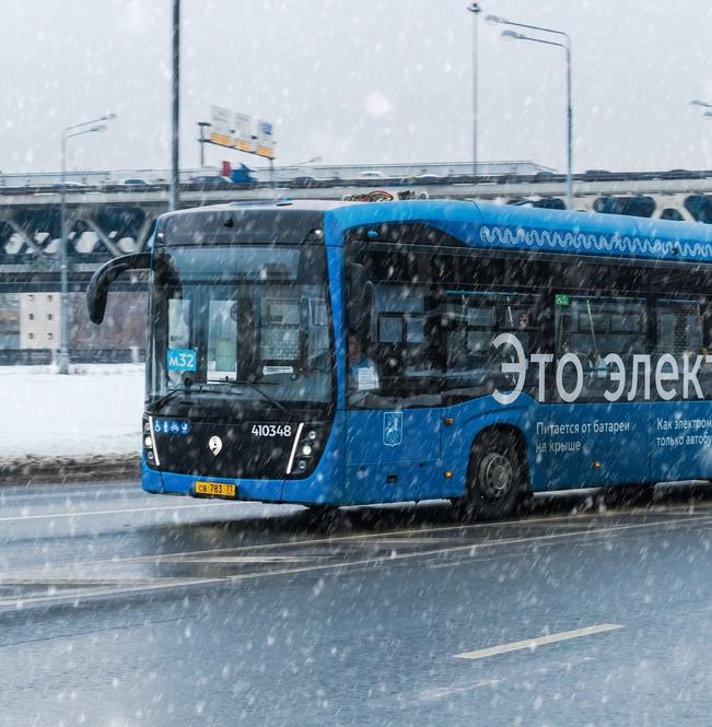Еще три московских маршрута пополнились новыми электробусами 