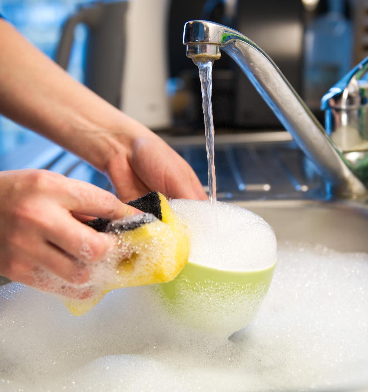 Ссылка дня: как выбрать действительно экологичное средство для мытья посуды