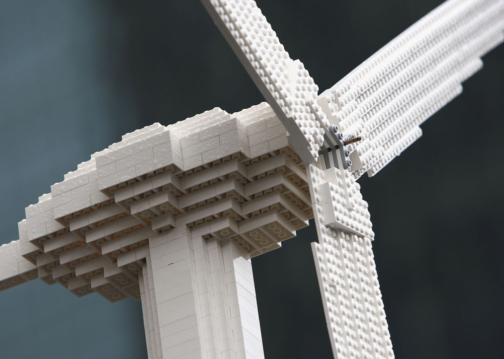 LEGO перешла на использование 100 % возобновляемой энергии