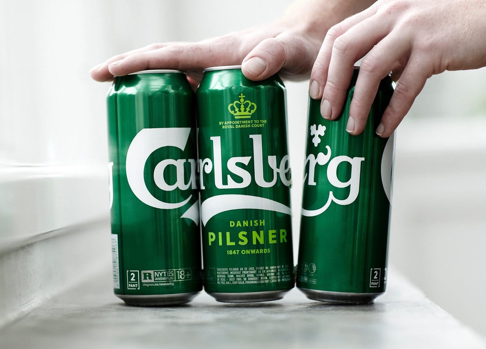 Carlsberg заменит пластиковые держатели клеем