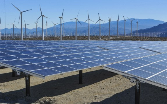 Калифорния может отказаться от нефти и газа в пользу солнца и ветра