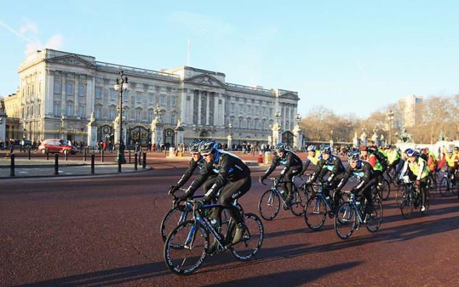 Велосипедную трассу построят у Букингемского дворца