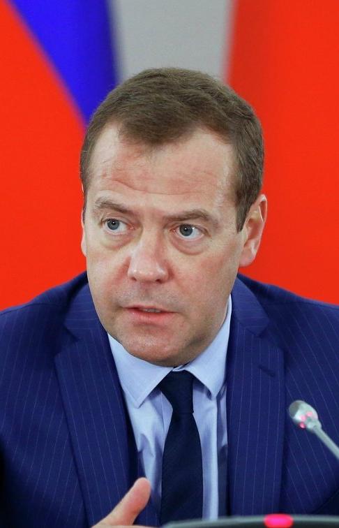 Медведев планирует кардинально улучшить экологическую обстановку в России