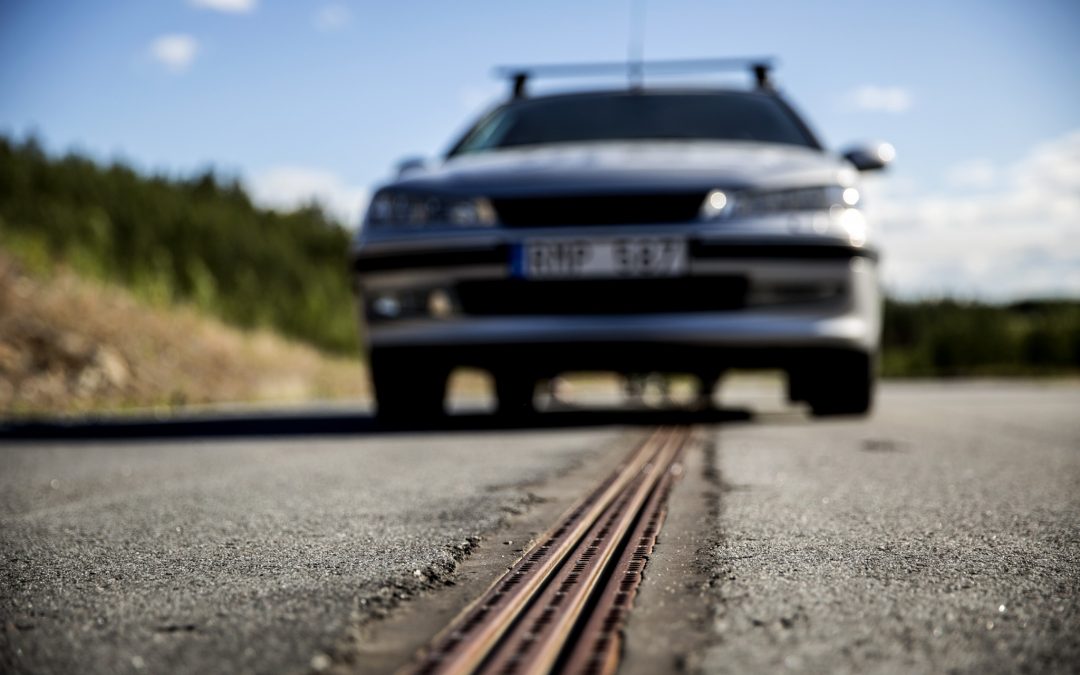 В Швеции электромобили будут заряжаться от дорог
