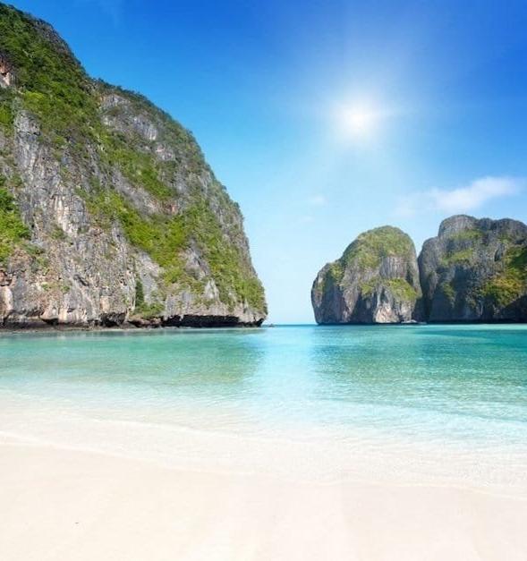 Таиланд ввел запрет на солнцезащитные лосьоны в морских парках