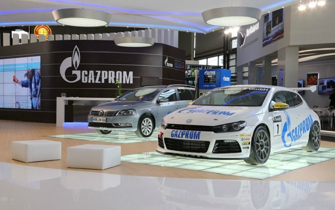 Руководство «Газпрома» пересело на экологичные автомобили на газе