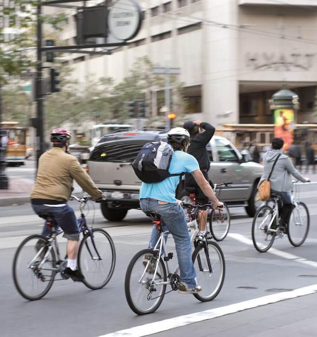 На вебинаре расскажут, как безопасно передвигаться по городу на велосипеде