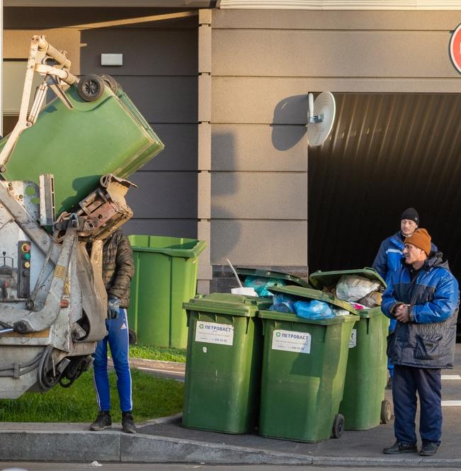 В Петербурге поддержат НКО в сфере сортировки отходов 