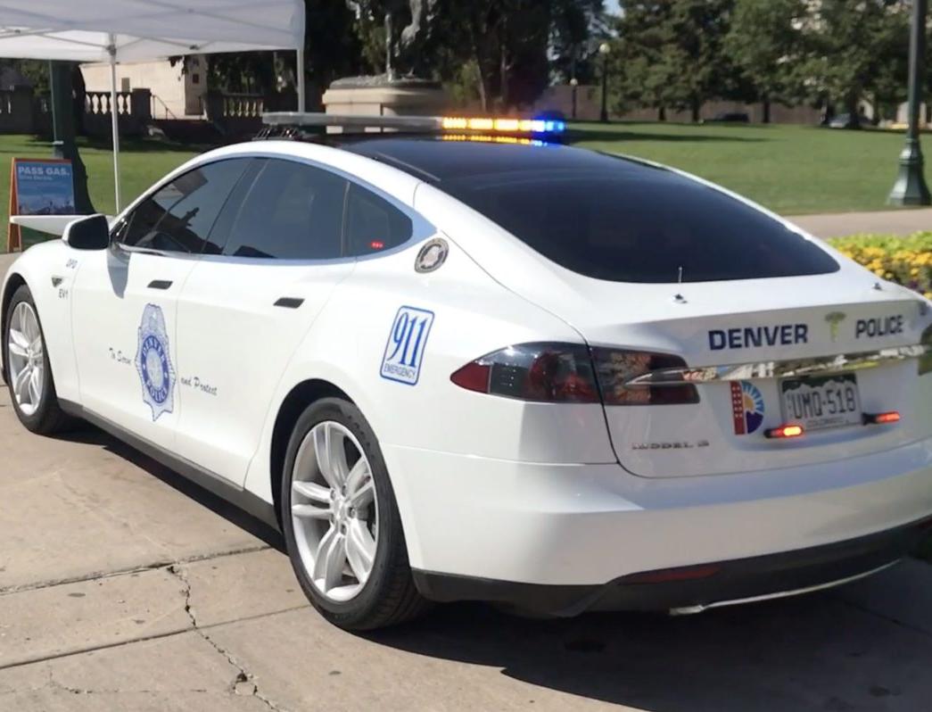 Полиция Денвера конфисковала Tesla Model S у наркокартеля