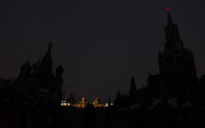 400 зданий Москвы выключат иллюминацию в Час земли