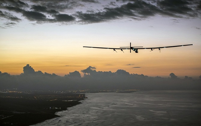 Solar Impulse 2 сможет продолжить кругосветный полет в апреле 2016 года