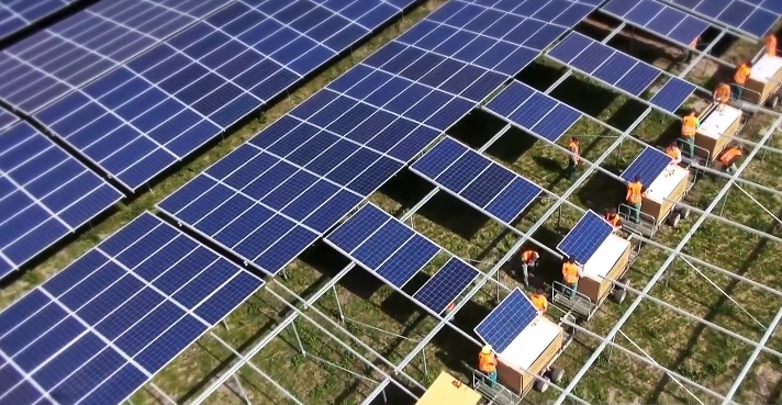 Во Франции заработала крупнейшая в Европе солнечная станция