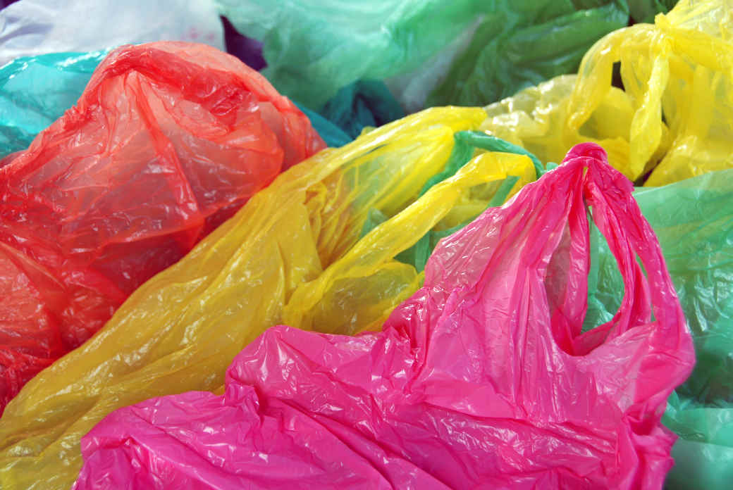 В Брюсселе откажутся от пластиковых пакетов