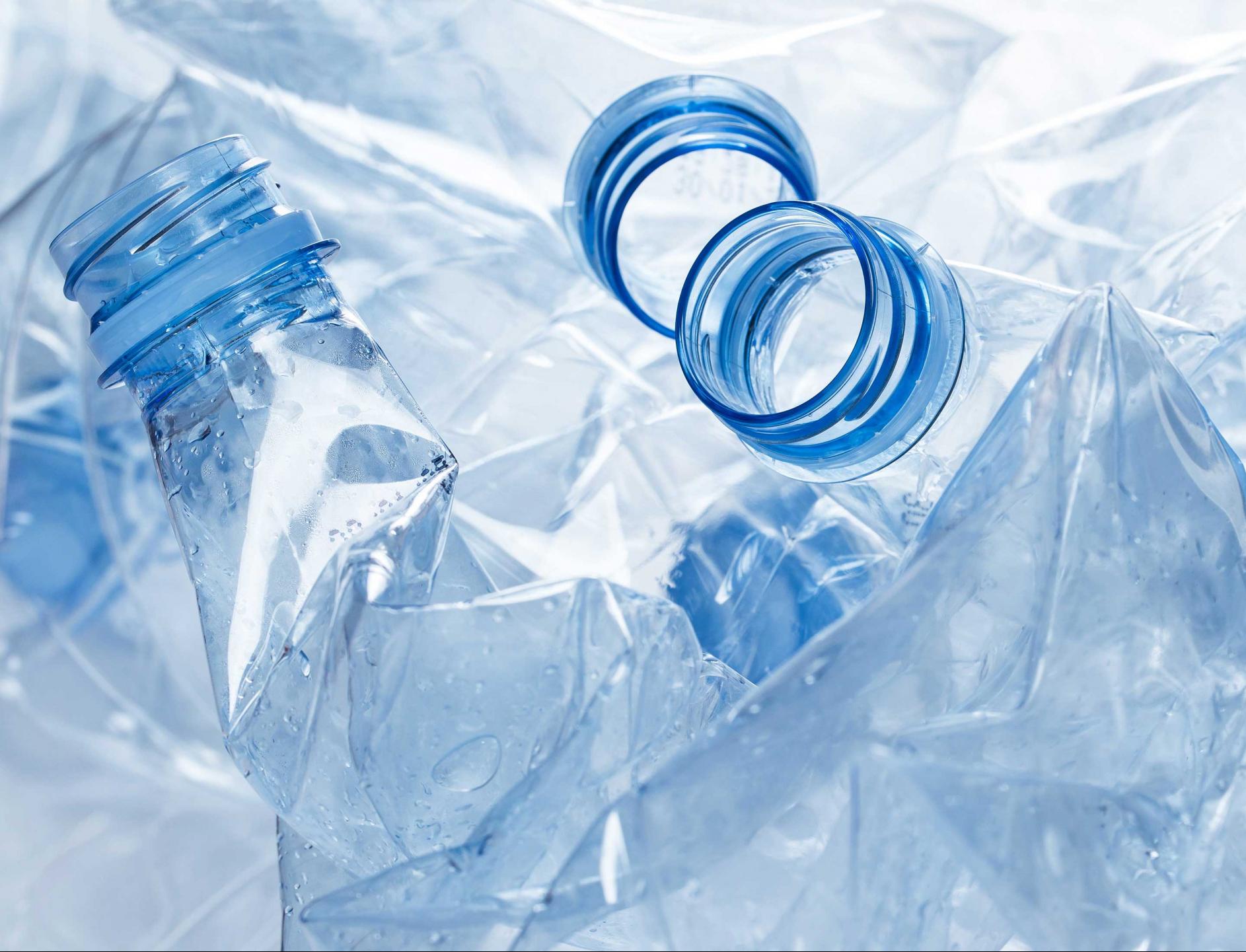 Словакия запускает систему возврата депозитов за пластиковые бутылки 