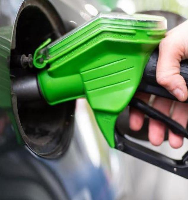 Из-за климатического сбора в Германии повысились цены на бензин