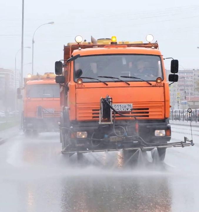 В Екатеринбурге будут мыть дороги биоразлагаемым шампунем