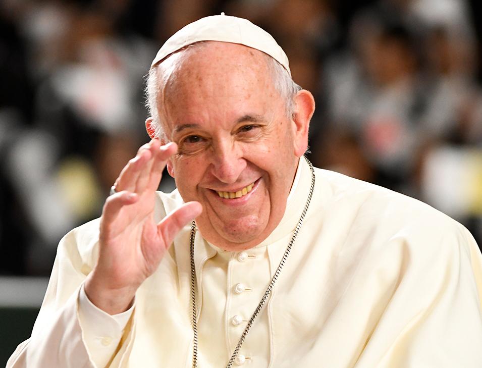 Папа Римский просит власти бороться с климатическим кризисом вместе