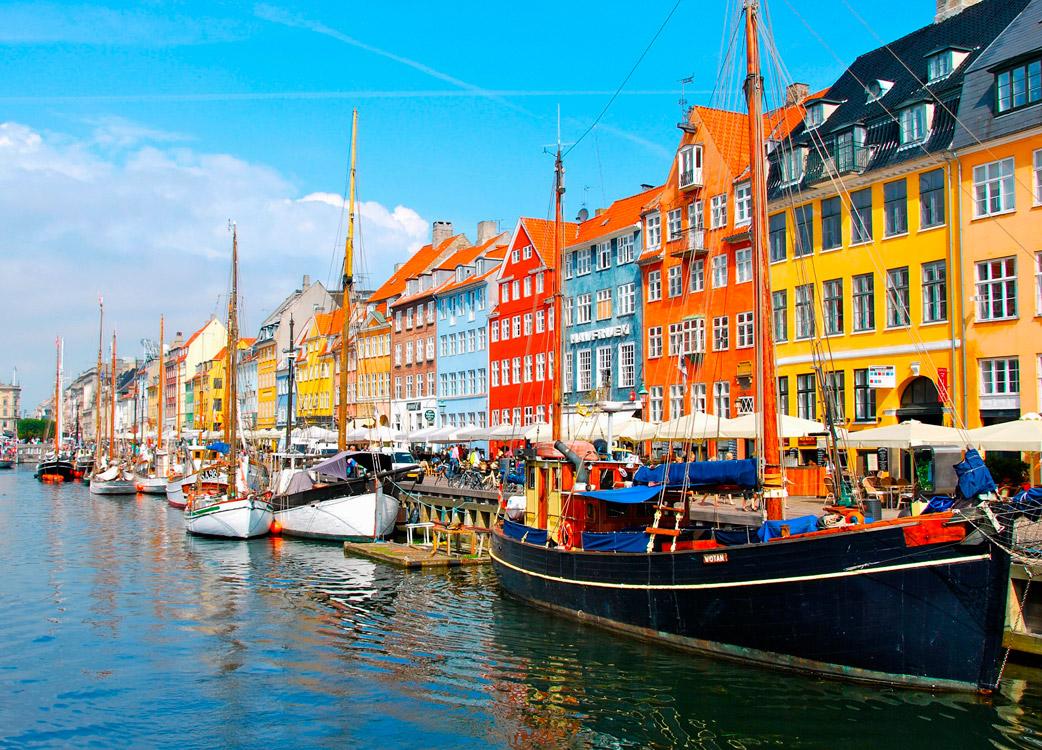 Теплоходы в Копенгагене заменят экологичными водными трамваями