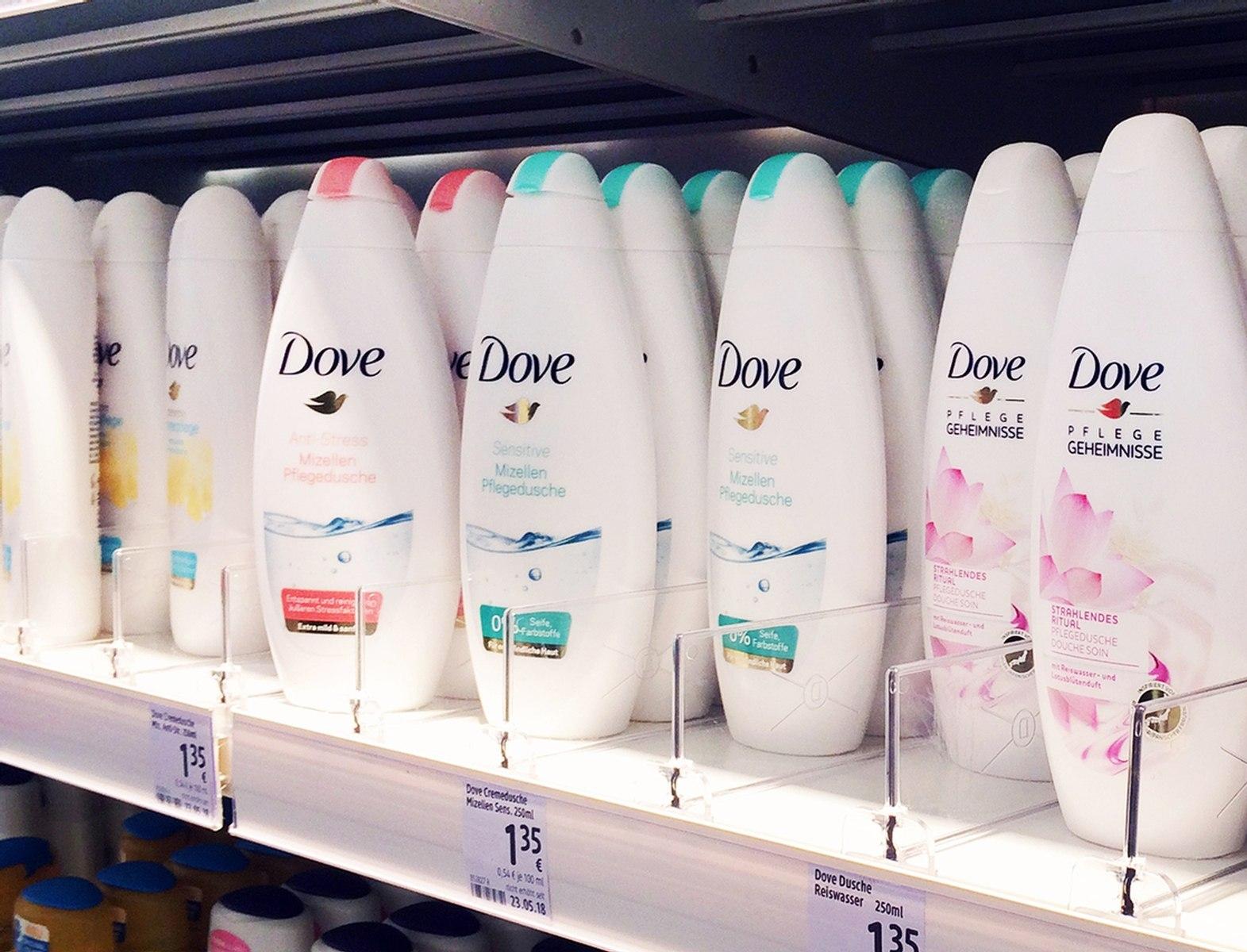 Dove будет использовать бутылки на 100% из переработанного пластика