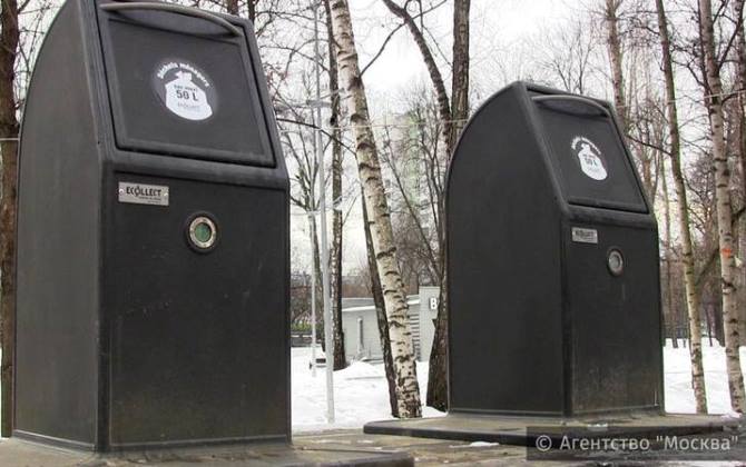 В Лианозовском парке установили инновационные экобаки для мусора