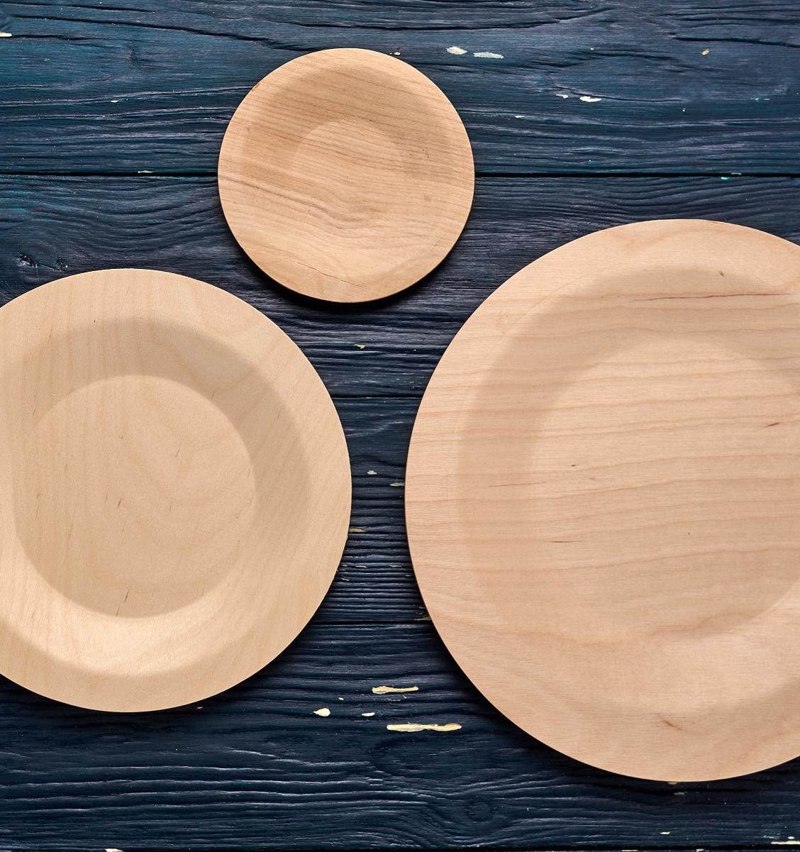 Одноразовая посуда из березового шпона: преимущества и недостатки