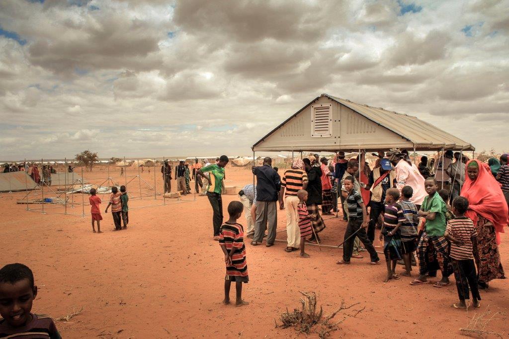 ИКЕА разработала для беженцев дом на солнечных батареях