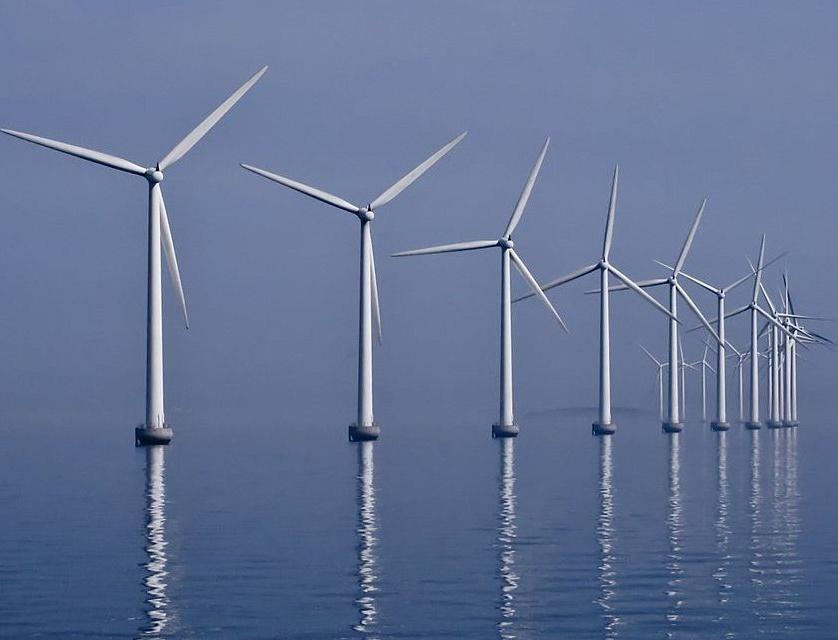Италия построит в Адриатическом море ветроэлектростанцию мощностью 450 МВт
