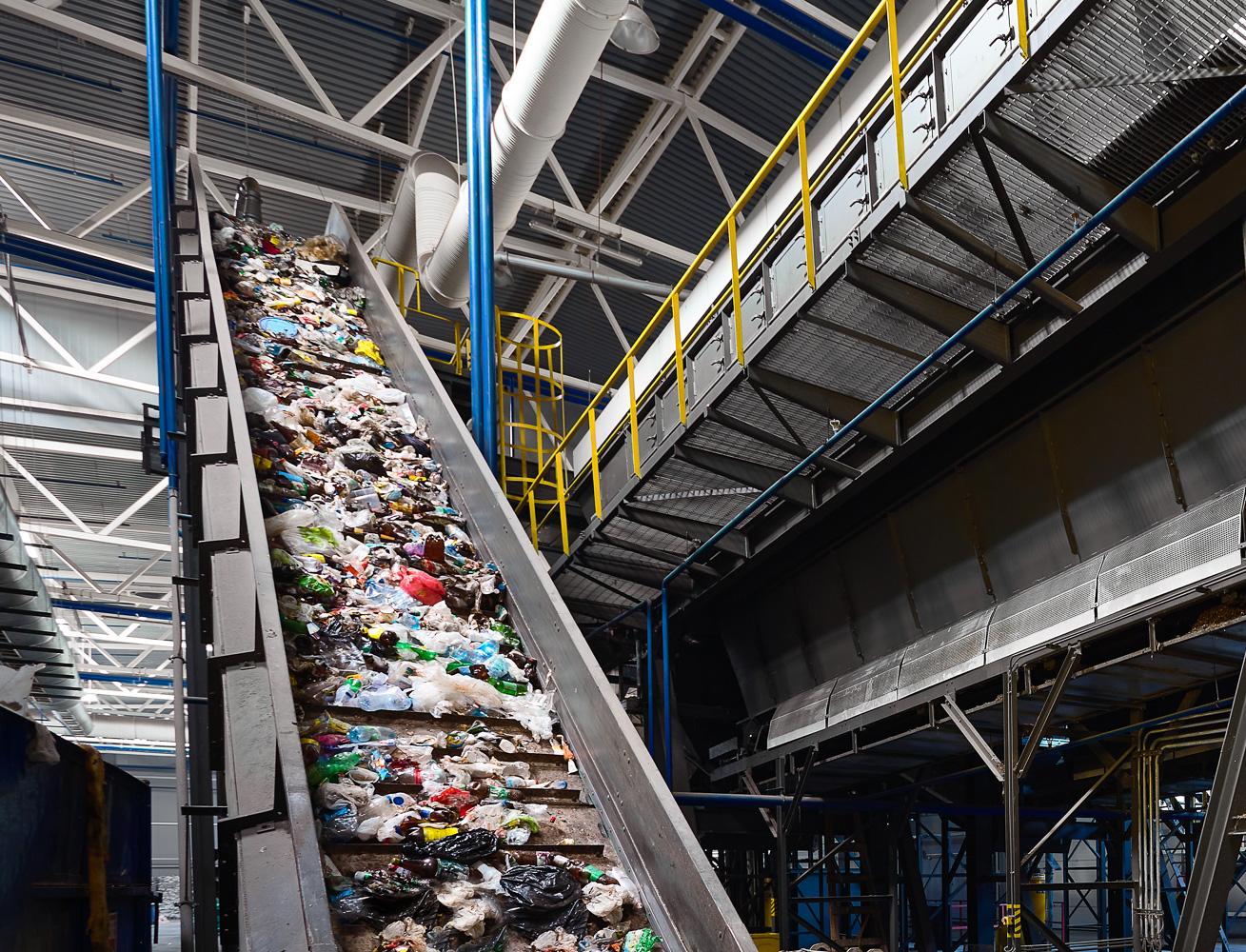 В Брянской области введут дуальную систему накопления бытовых отходов