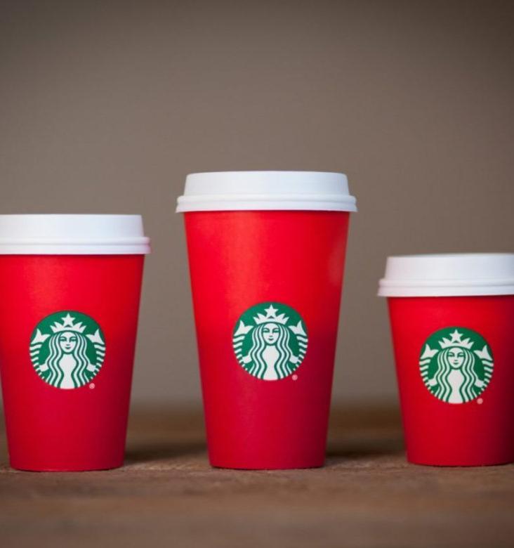 Starbucks открыл фонд для решения проблемы переработки кофейных стаканчиков 