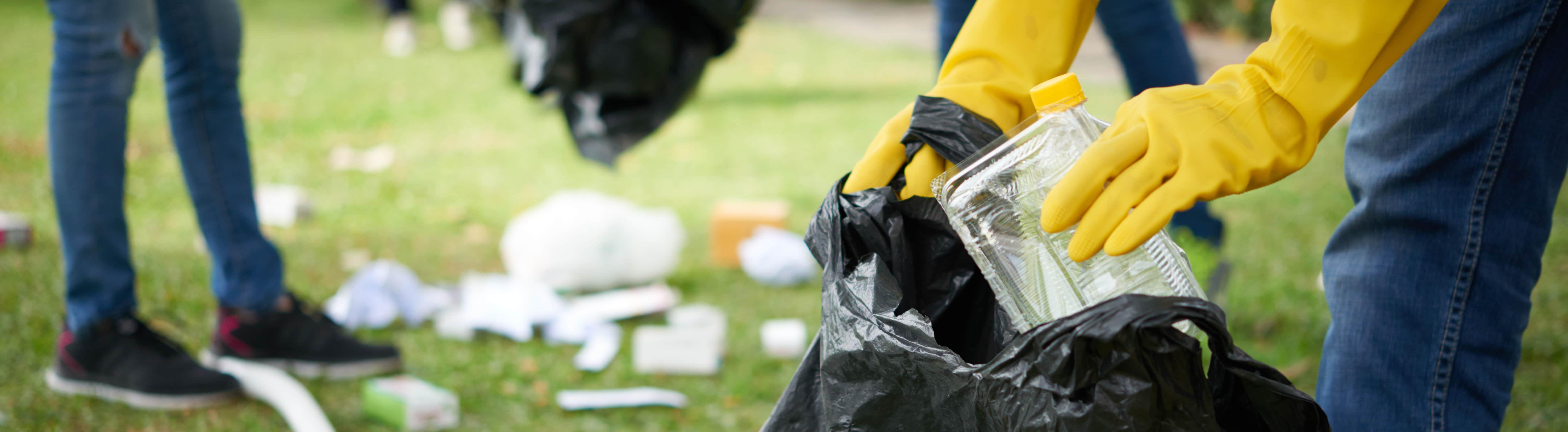 Время уборки: убираем и утилизируем мусор после субботника правильно 
