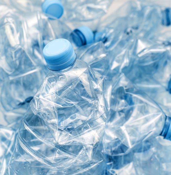 В 11 регионах России стартует масштабный сбор ПЭТ-бутылок 