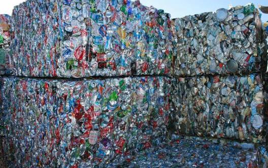В России появится крупнейший комплекс заводов по переработке мусора