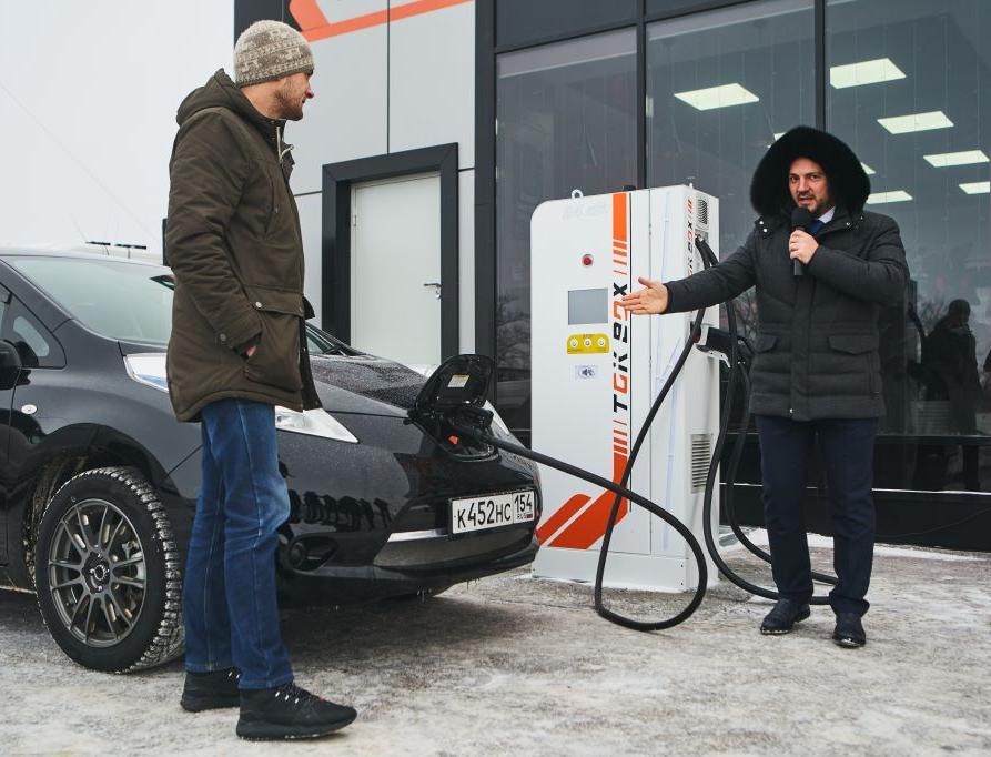 В Новосибирской области появилась первая заправка для электромобилей