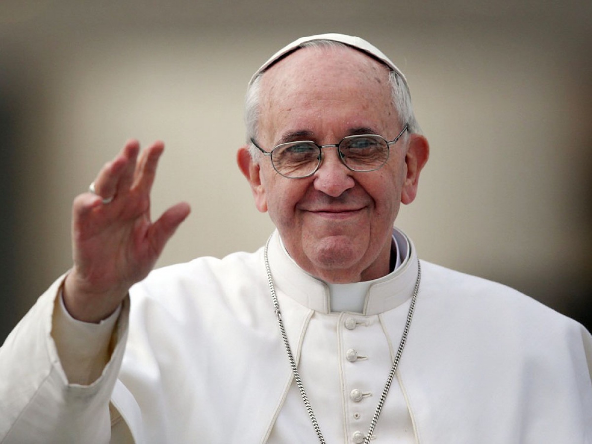 Папа Римский призвал ускорить переход к возобновляемой энергетике