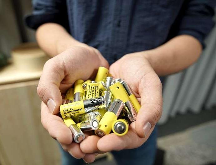 IKEA прекратит продавать одноразовые батарейки