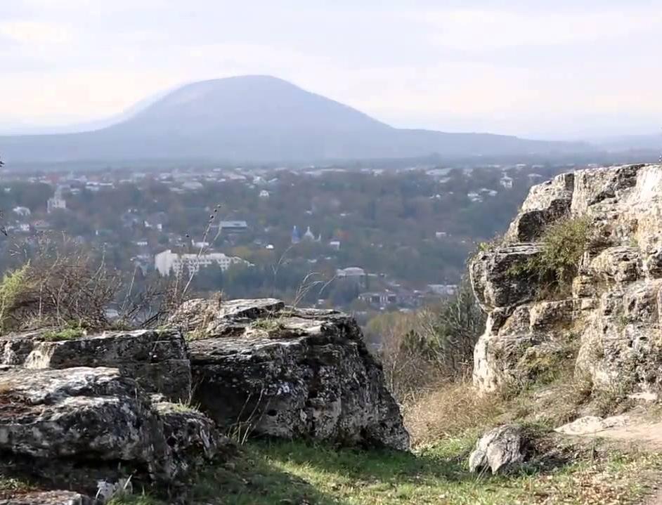 Строительные работы на горе Горячей в Пятигорске грозят разрушением экосистемы