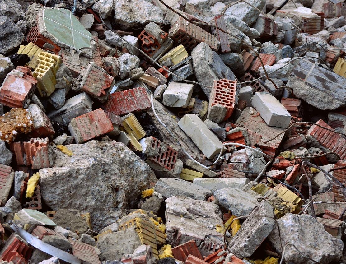 ​В Подмосковье введут новые правила обращения со строительным мусором