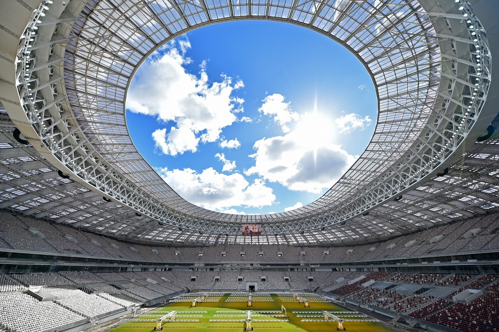 На московских стадионах установили станции контроля загрязнения воздуха