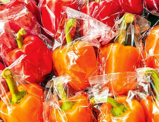Во Франции запретят фасовать фрукты и овощи в пластиковую упаковку