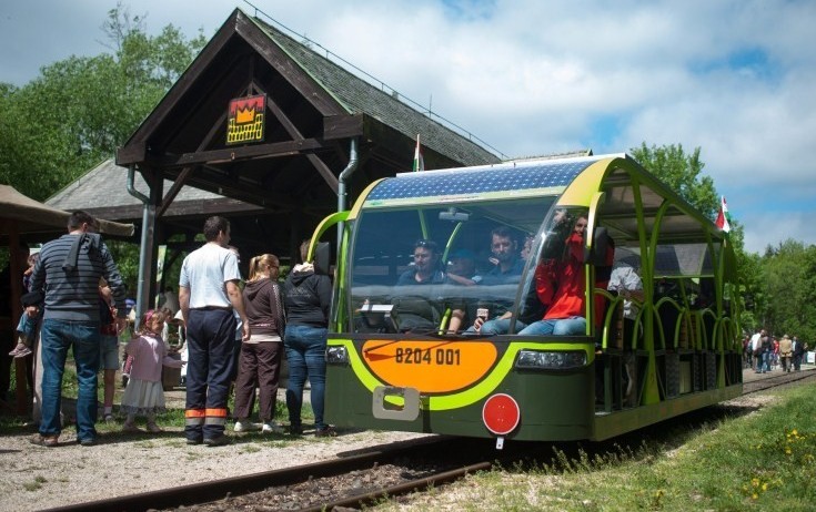 В Венгерском заповеднике запущена сеть трамваев на солнечных батареях