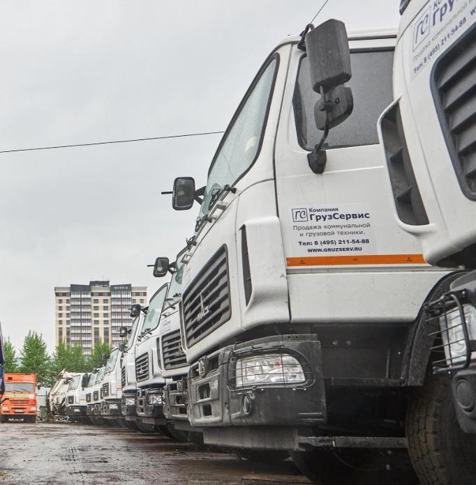В Самарскую область поступило 30 новых мусоровозов 