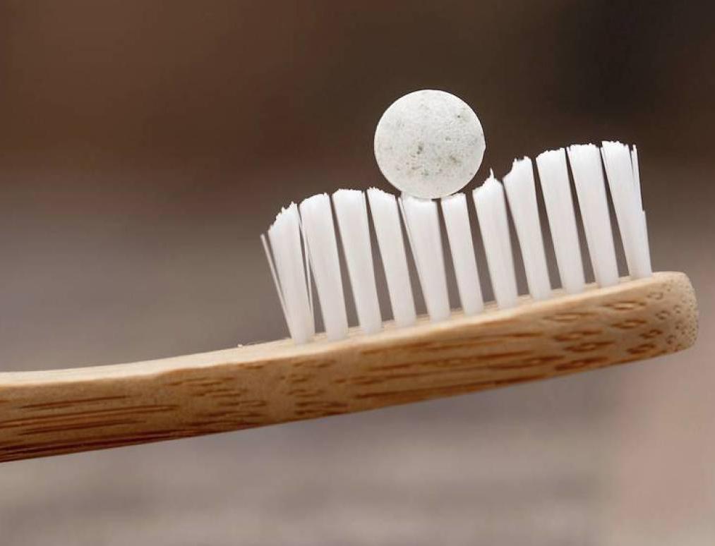 В Канаде начали выпускать зубную пасту в форме таблеток