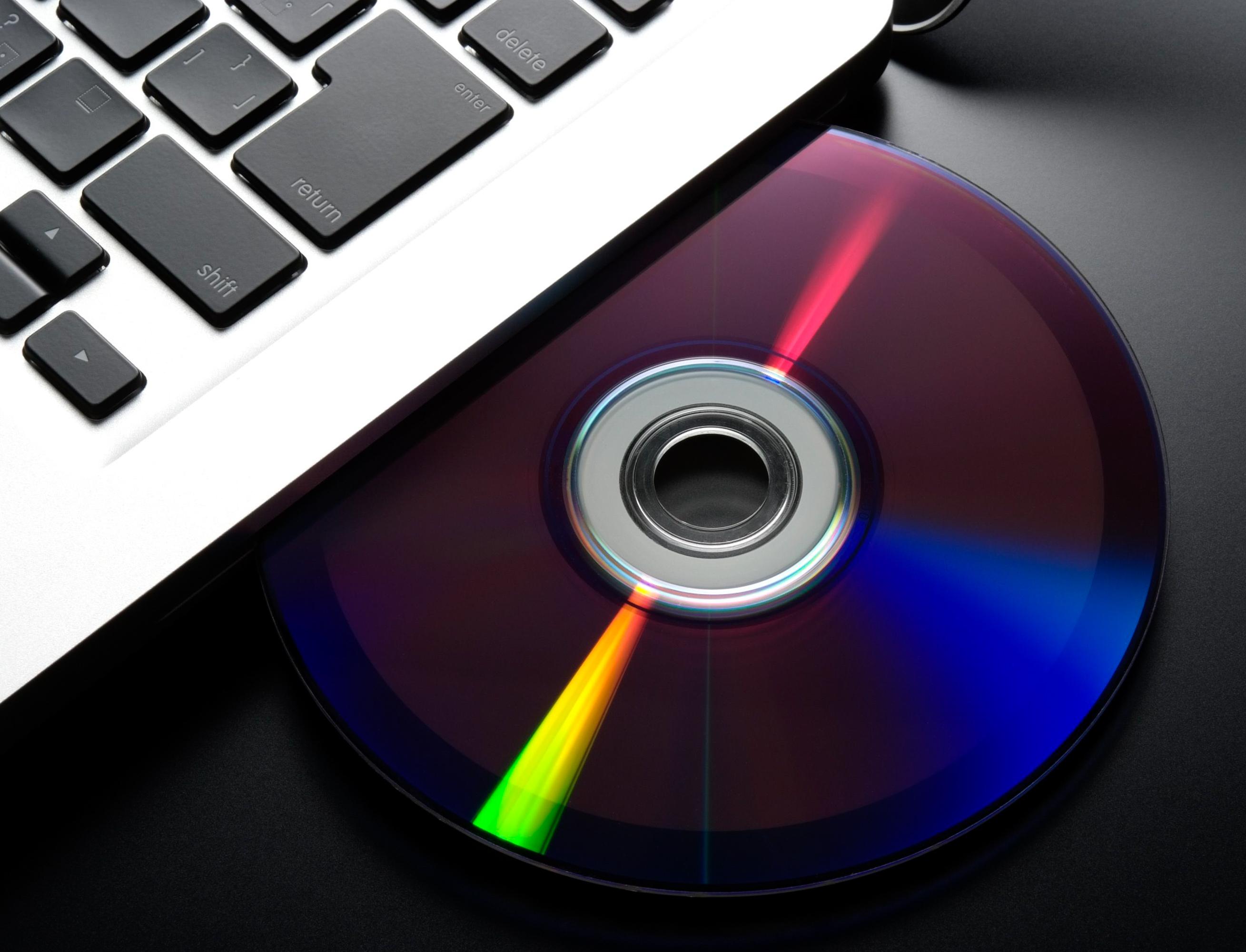 М.Видео-Эльдорадо обменяет старые флешки и CD-диски на скидку 50% в Облако Mail.ru