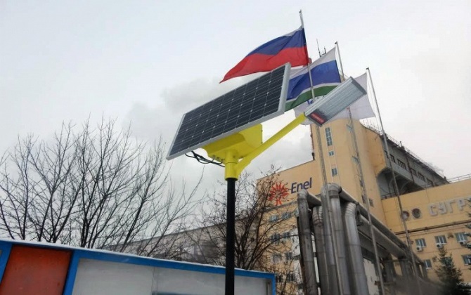 В Среднеуральске установили уличные фонари на солнечных батареях